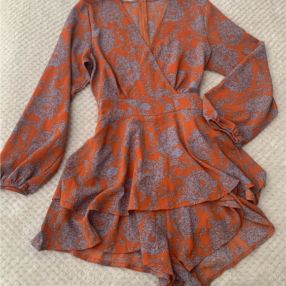 Rust and Blue Floral Romper - Picture 3 of 6